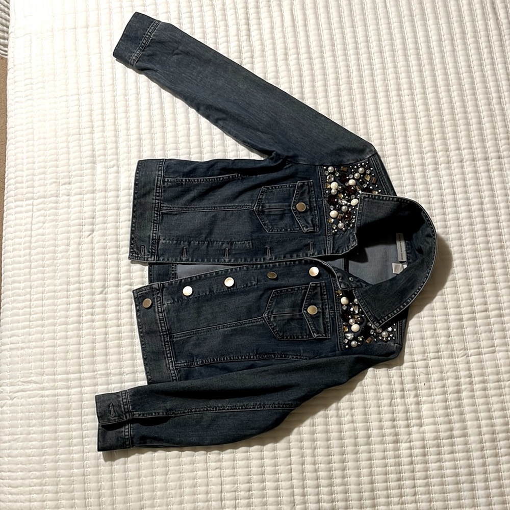 Chicos embellished classic denim jacket, size XS (Chicos 00)